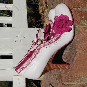 Ruby Shoo Poppy Mary Jane Heels Size 6